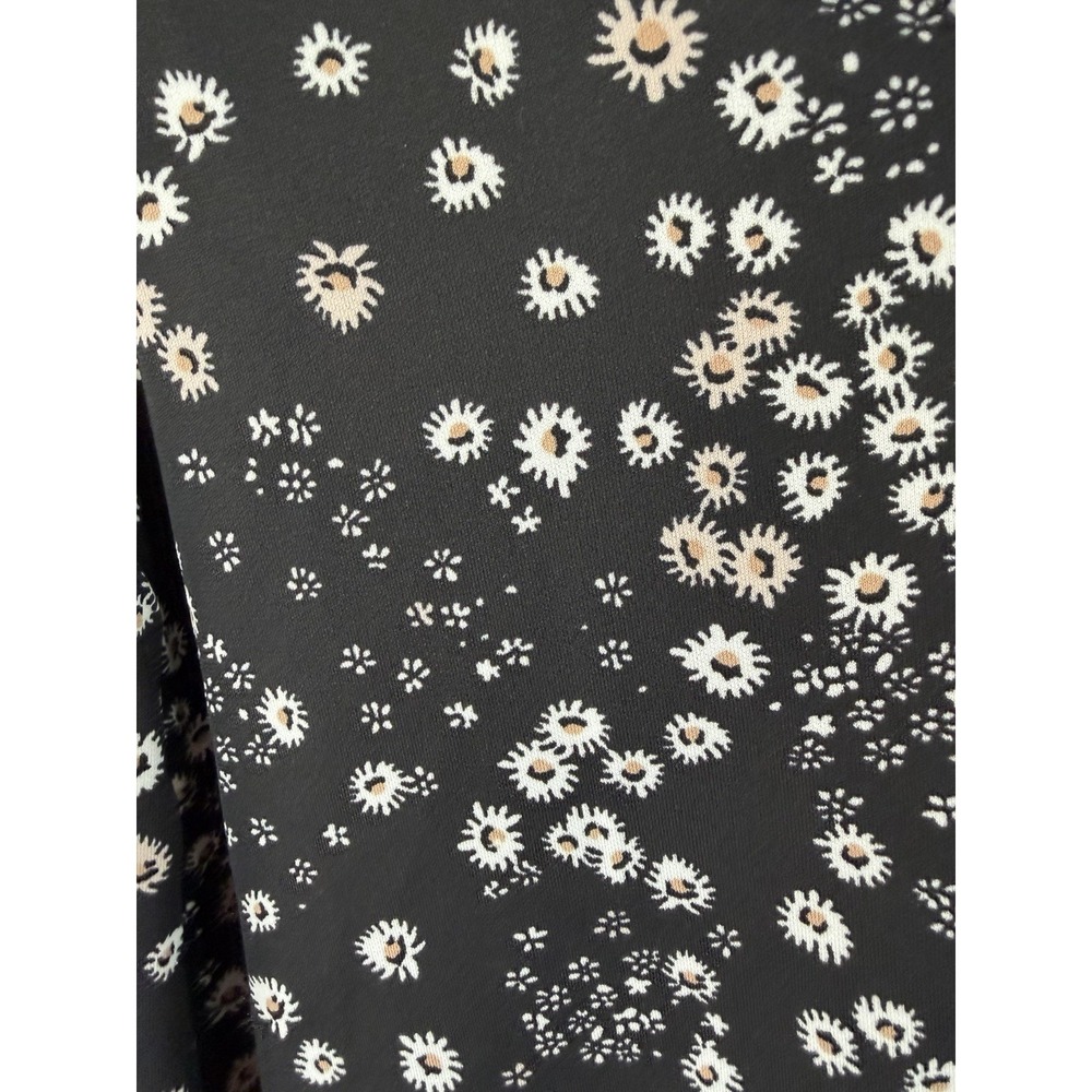 Karl Lagerfield Pullover Top W V Neck And Covered Buttons No Size Tag See Pics - Picture 9 of 12